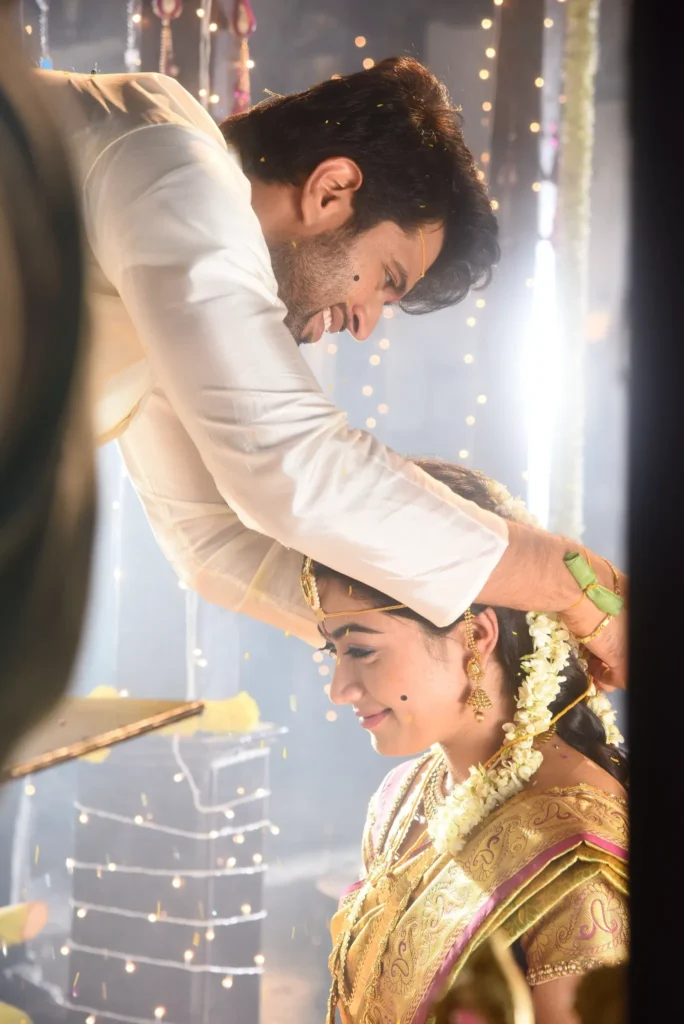 Rashmika Mandanna & Vijay Deverakonda Wedding: उदयपुर में 'VIROSH' ने लिए सात फेरे, देखें पहली तस्वीरें!